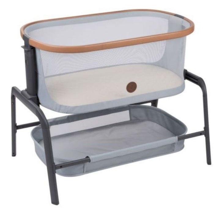 Iora Bedside Bassinet by Maxi-Cosi at $258.99! Shop now at Nestled by Snuggle Bugz for Gear.