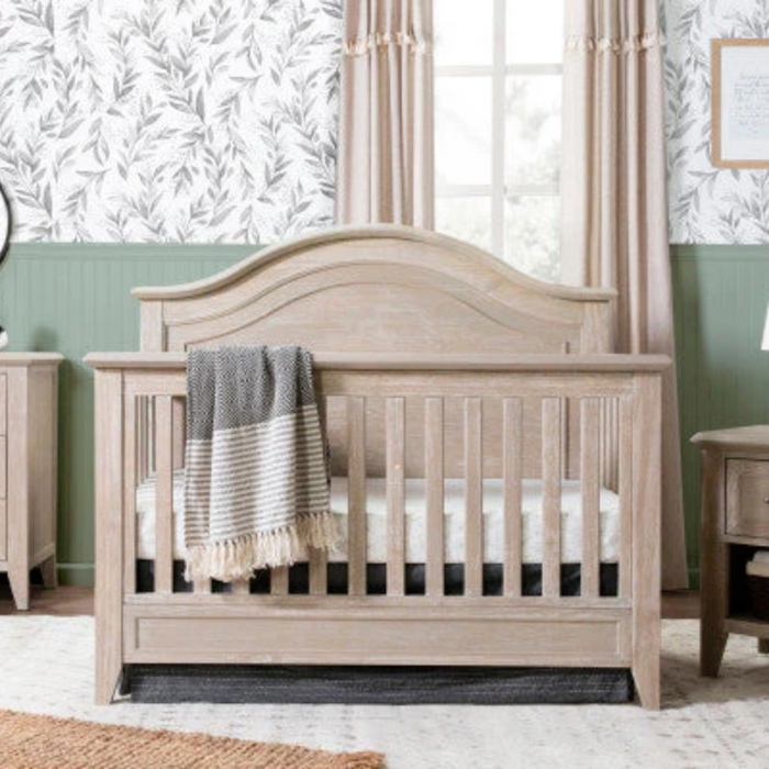 Beckett 4 in 1 Curve Top Convertible Crib