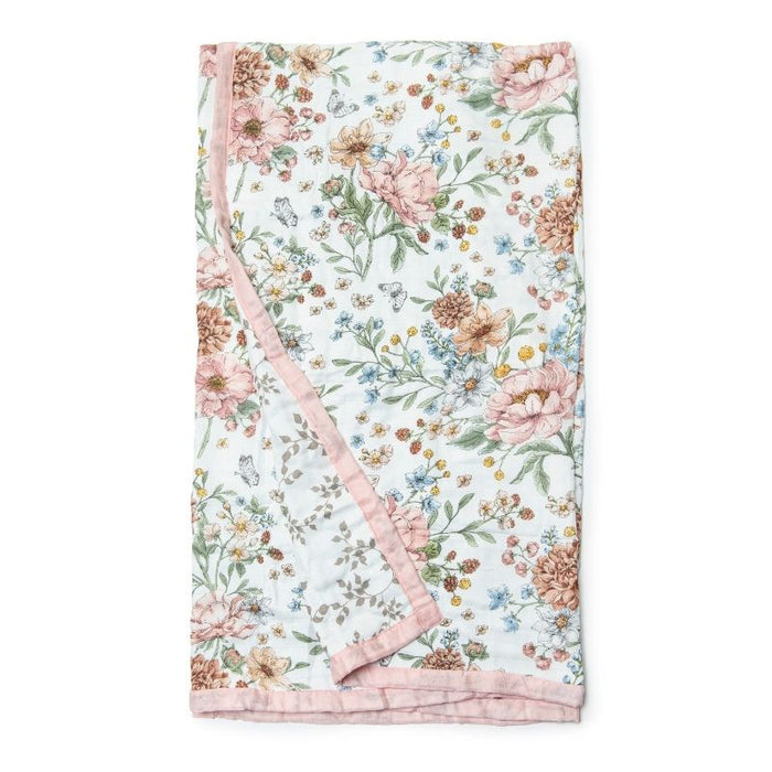 Oversize Quilt by LouLou Lollipop at $104.88! Shop now at Nestled by Snuggle Bugz for Nursery & Décor.
